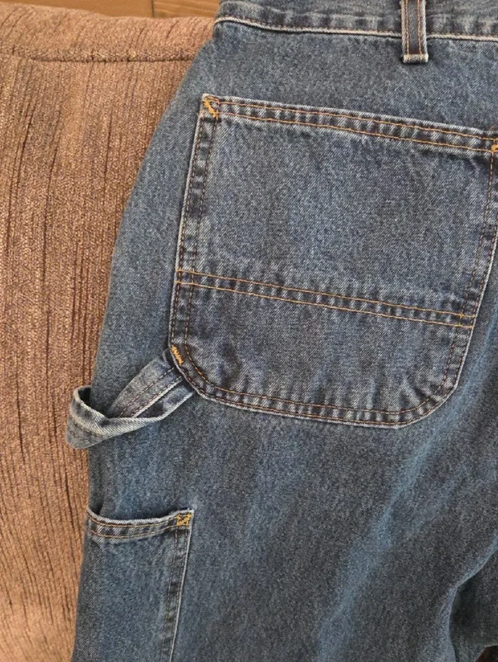 Carhartt Relaxed Fit Men's Denim Jeans in Mid Blue